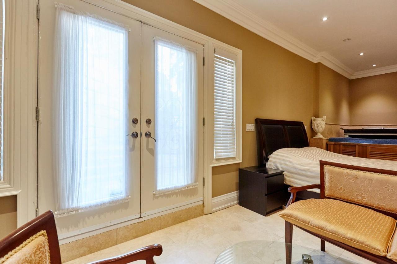 Elegant Apartment With Sauna Toronto Dış mekan fotoğraf