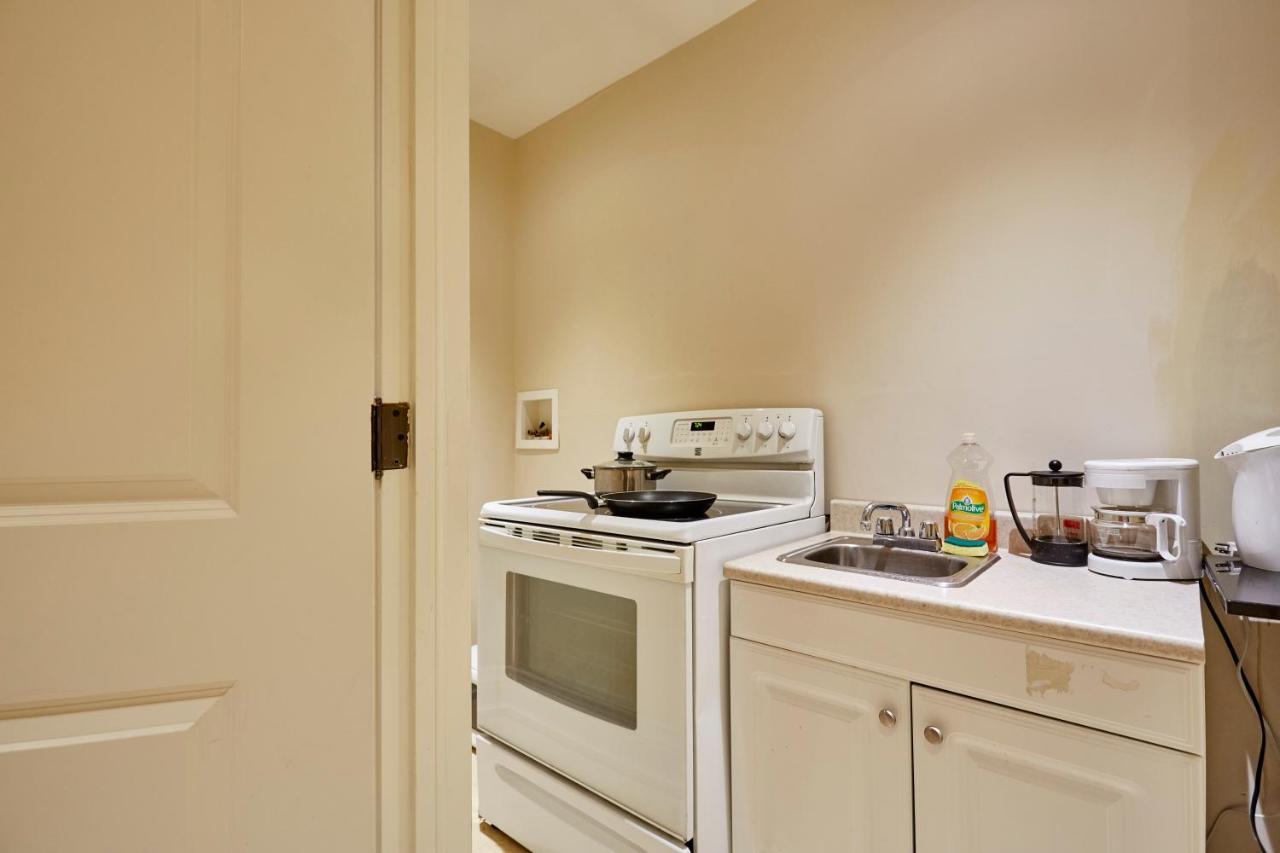 Elegant Apartment With Sauna Toronto Dış mekan fotoğraf